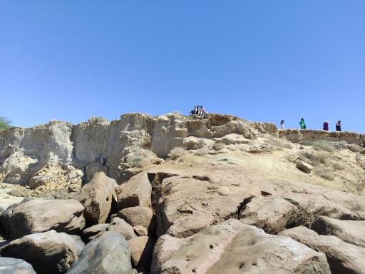 عکس ساحل صخره ای