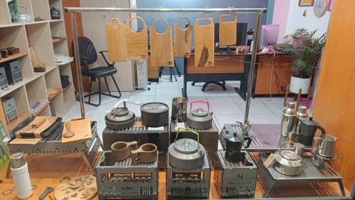 عکس فروشگاه لوازم سفر و کمپ پروماتور