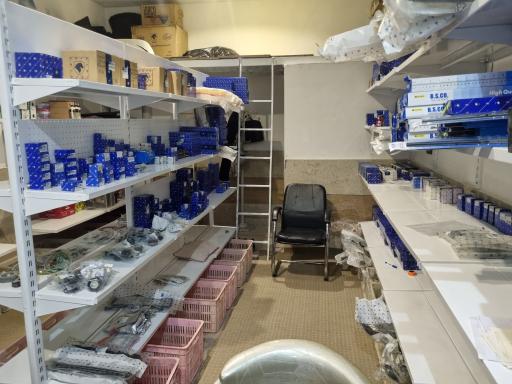 عکس لوازم یدکی سروری 