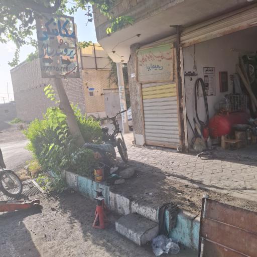 عکس تعمیرگاه تخصصی خودرو کارینو