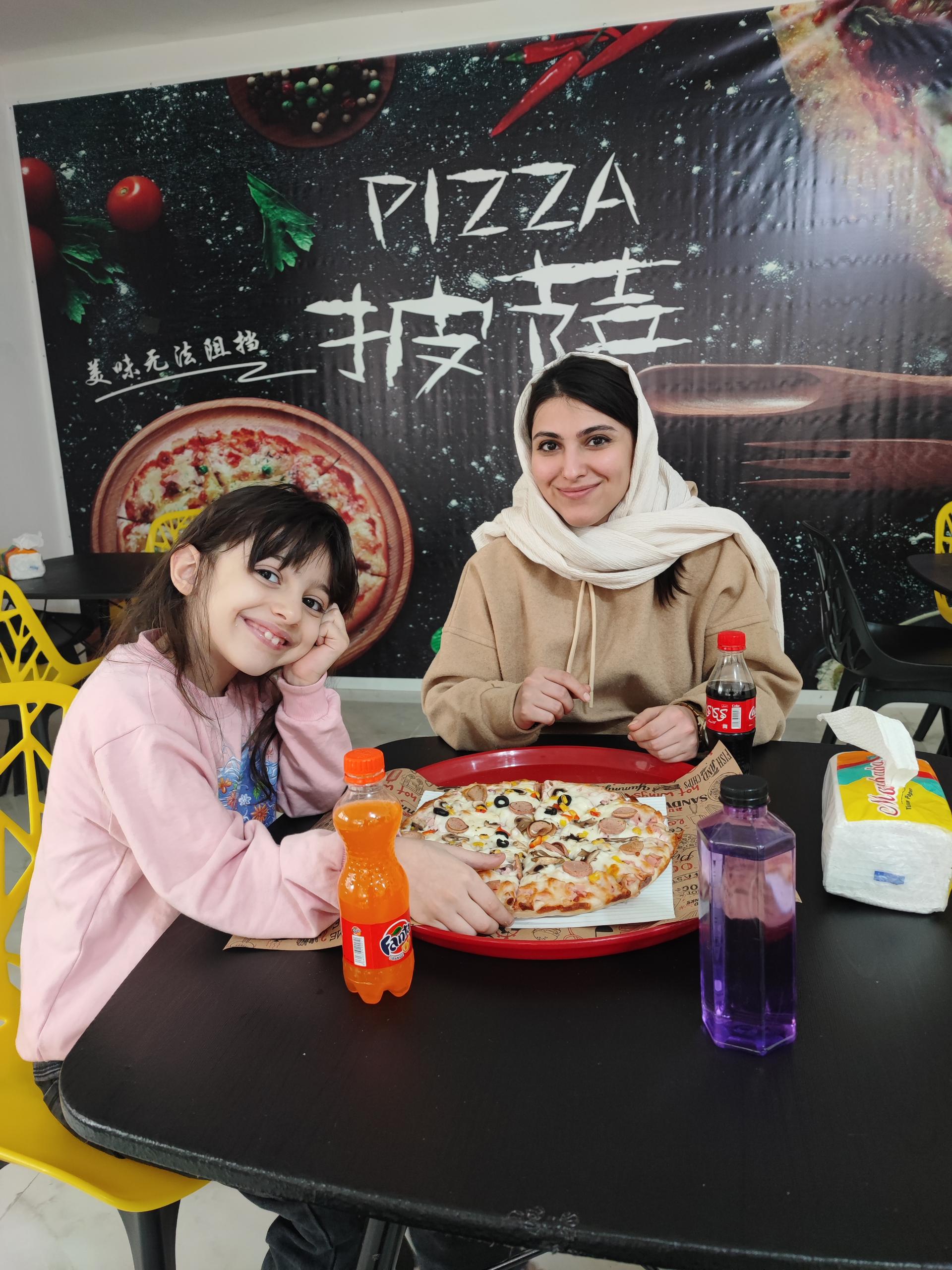 عکس فست فود تپلی