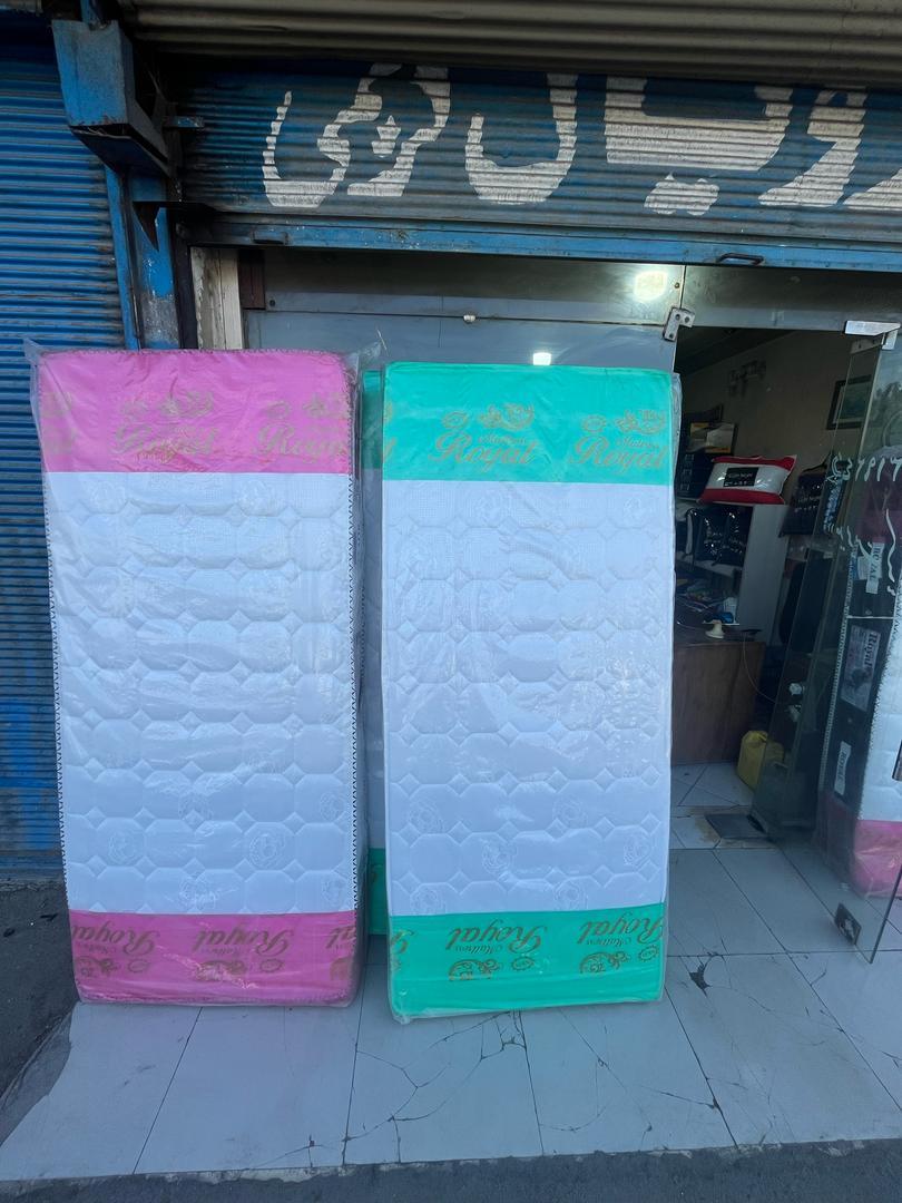 عکس فروشگاه تشک رویال کریمی