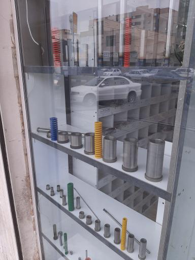 فروشگاه حامی قالب ابزار شاداباد 