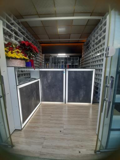 فروشگاه حامی قالب ابزار شاداباد 