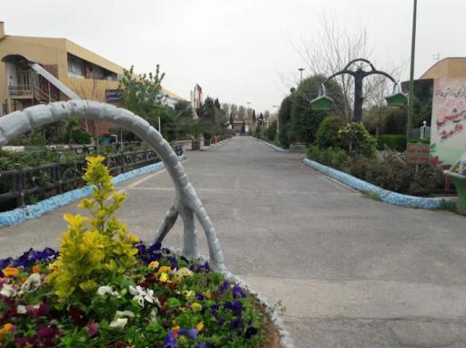 عکس ورزشگاه پنج آذر