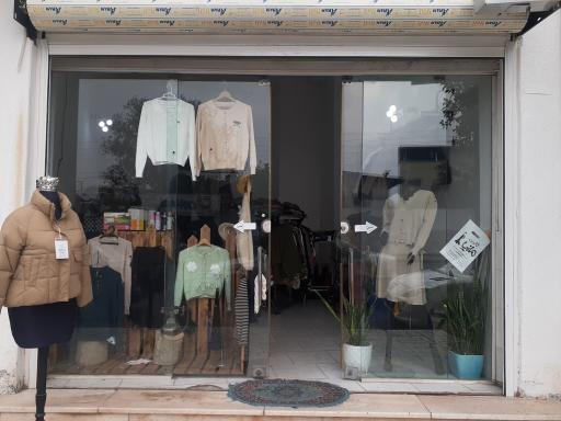 گالری لباس زنانه مانیا