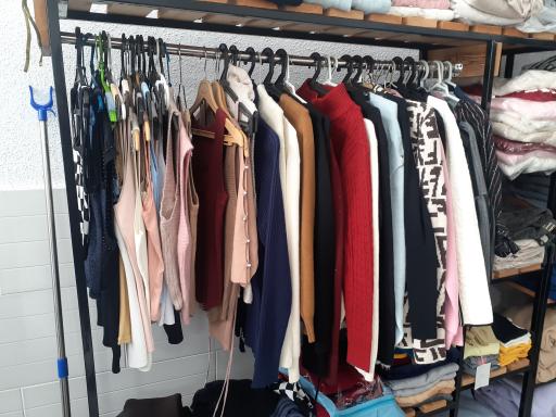 گالری لباس زنانه مانیا