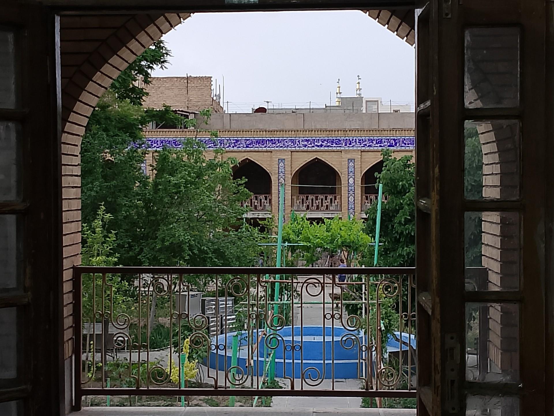 عکس مدرسه علمیه حضرت اباالفضل (ع)