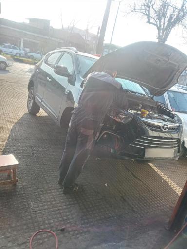 عکس تعمیرگاه خودرو اصغری