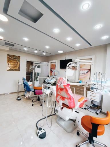 عکس دندانپزشکی تخصصی دیجیتال دکتر رویا حامدی