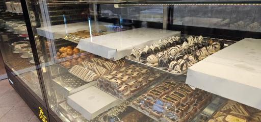 عکس قنادی خالقی