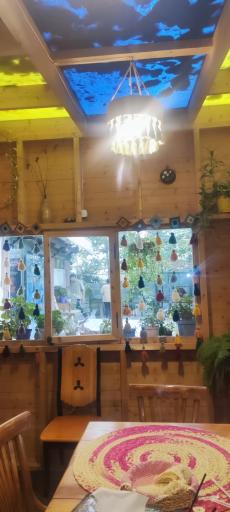 عکس باغ رستوران افرا