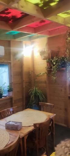 عکس باغ رستوران افرا