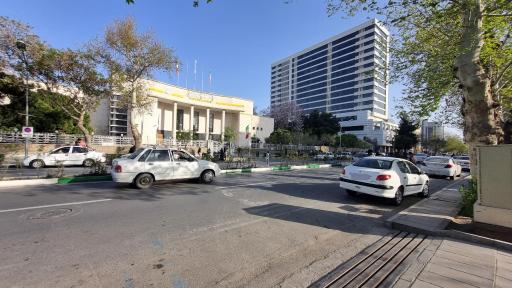 عکس بانک ملی