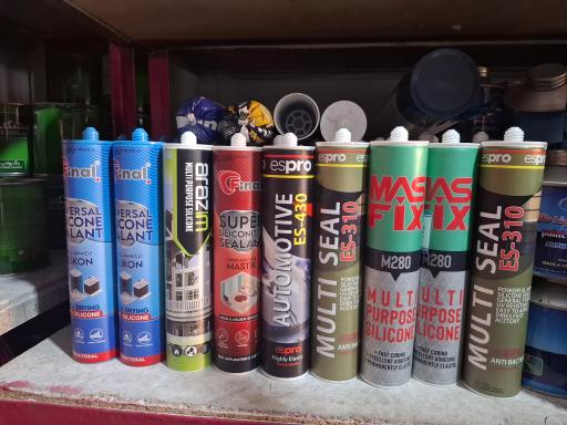 عکس فروشگاه رنگ وحید 