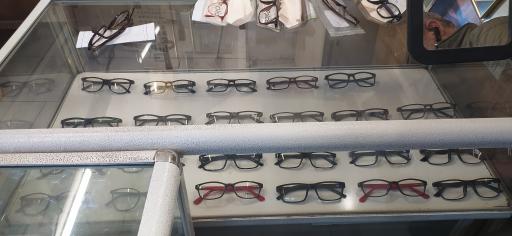 عینک فروشی آرش قنبری
