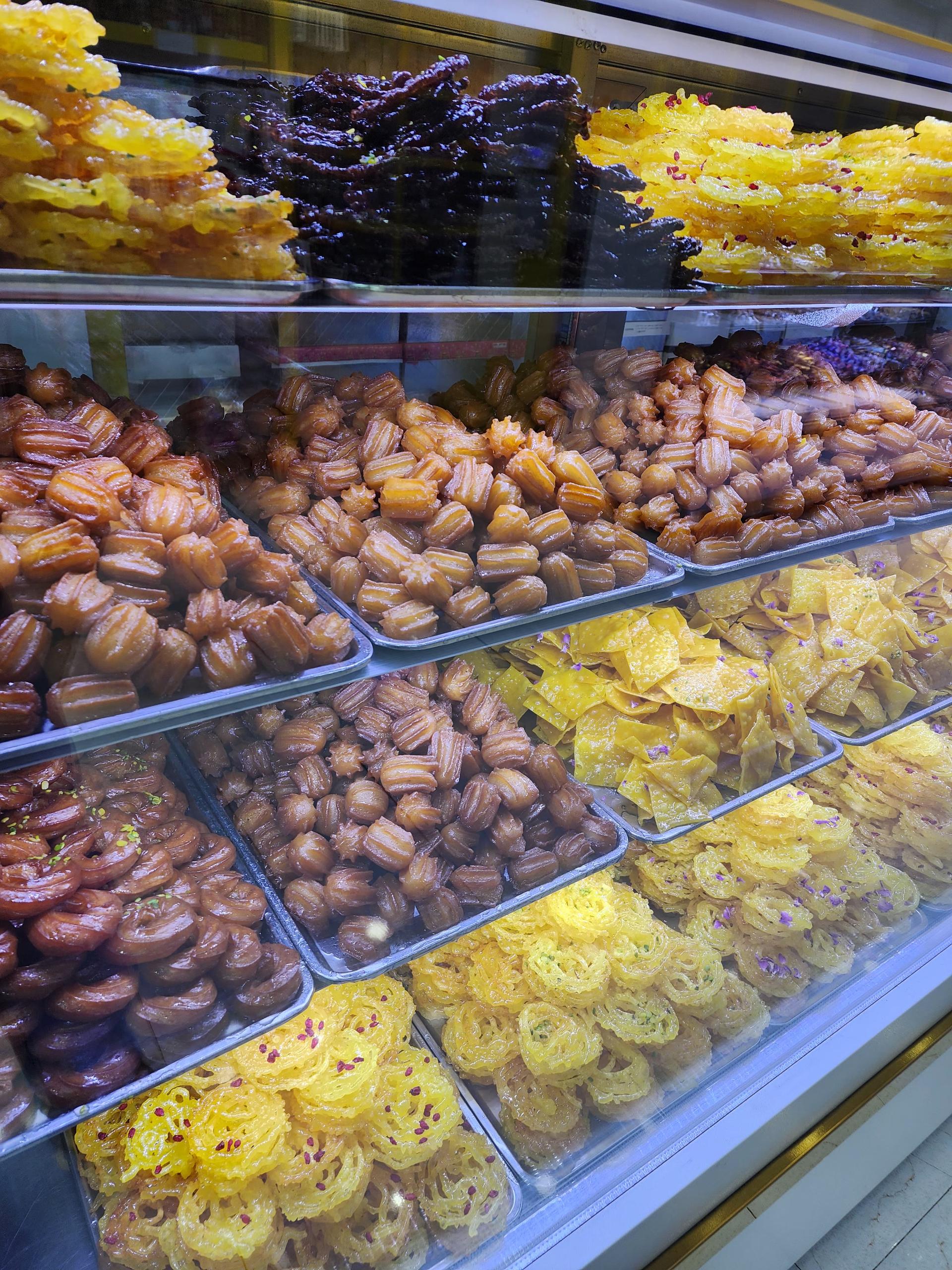 عکس شیرینی کاخ