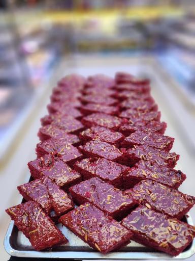 عکس شیرینی کاخ