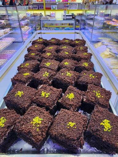 عکس شیرینی کاخ