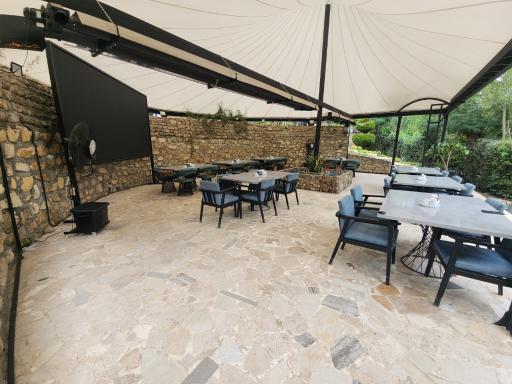 عکس هتل ونوشک 