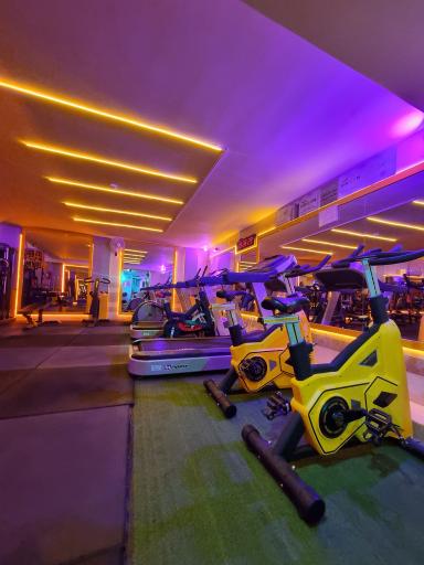 عکس باشگاه بدنسازی سلطان ۱۲۱ بانوان