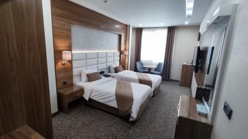 عکس هتل ولیعصر