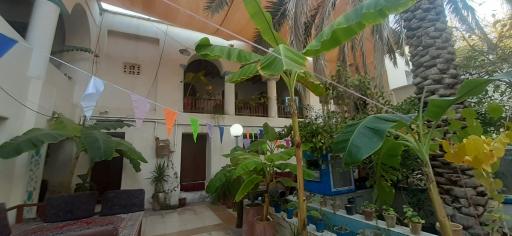 عکس سفره خانه سنتی نریمان