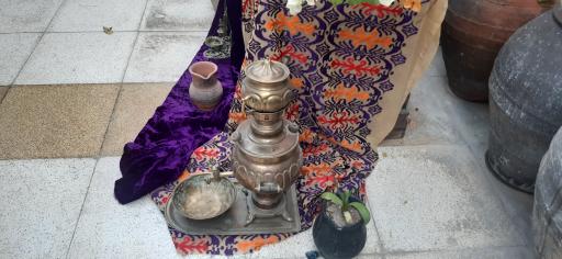 عکس سفره خانه سنتی نریمان