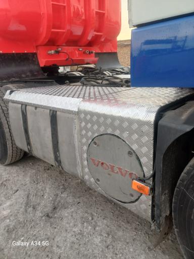 عکس گاراژ اف اچ 500