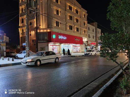 عکس فروشگاه دیلی مارکت شعبه مقاومت