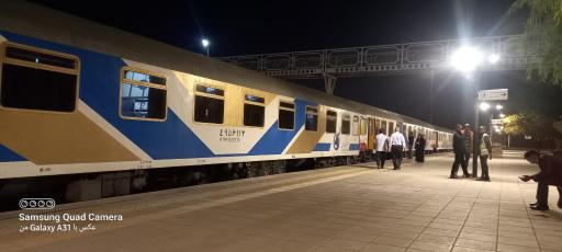 عکس ایستگاه راه آهن شهید رئیسی مشهد