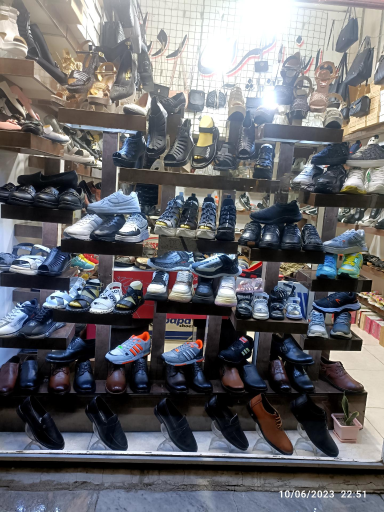 عکس کیف و کفش پاریس