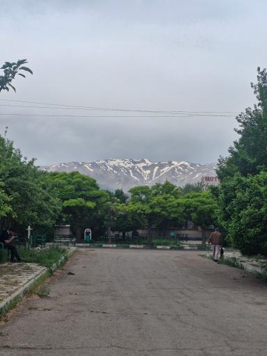 عکس دانشگاه پیام نور استان همدان