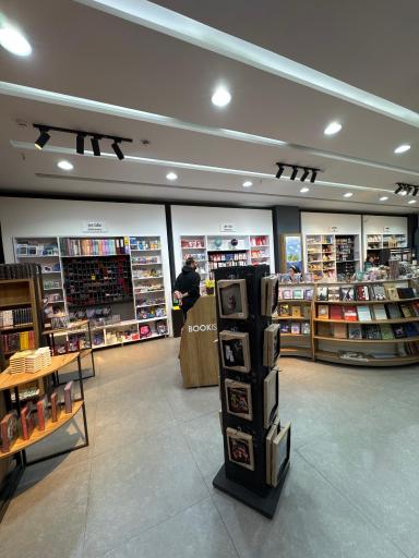 عکس جزیره کتاب