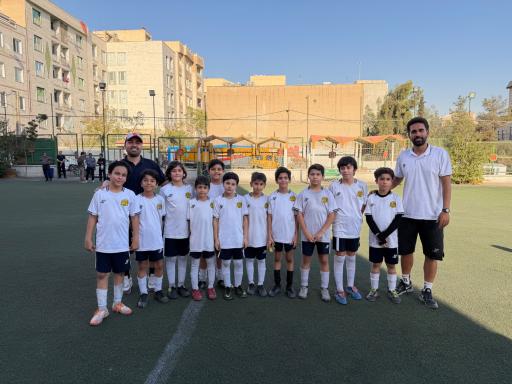 عکس زمین چمن مصنوعی فوتبال