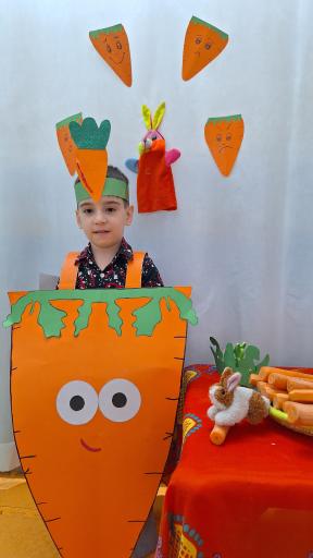 عکس مهد کودک و پیش دبستانی پویا 