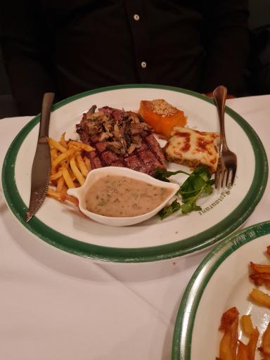 عکس رستوران سوئیس (رستوران هتل فردیس)