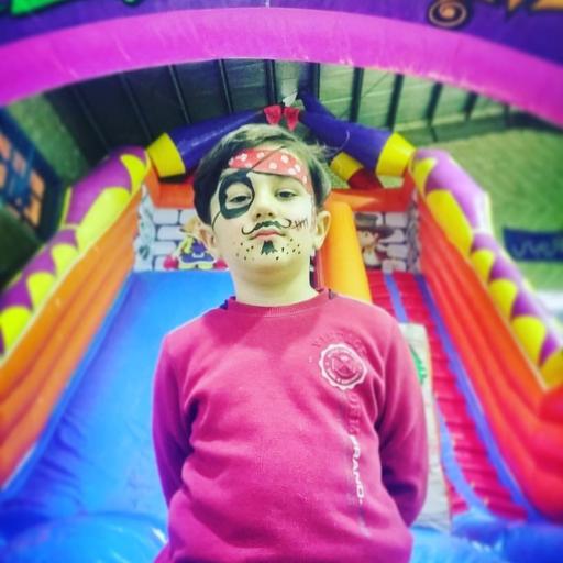 عکس شهربازی سرزمین شاد کیوی