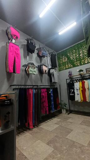 عکس فروشگاه ورزشی صِفر