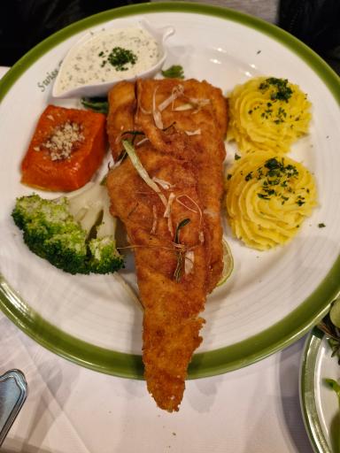 عکس رستوران سوئیس (رستوران هتل فردیس)