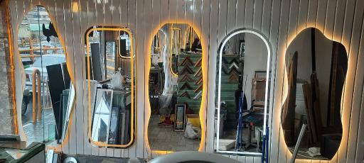 شیشه قاب و آینه بازیاران