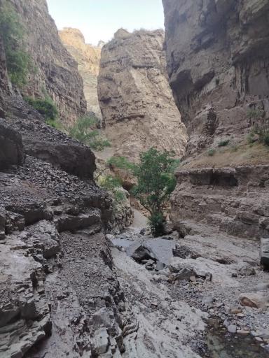 عکس آبشار هفت چشمه ارنگه