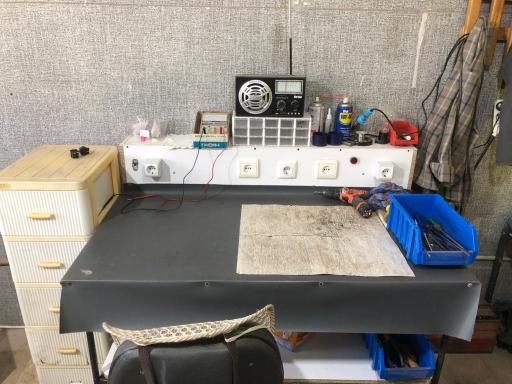 عکس تعمیرگاه لوازم خانگی پویا