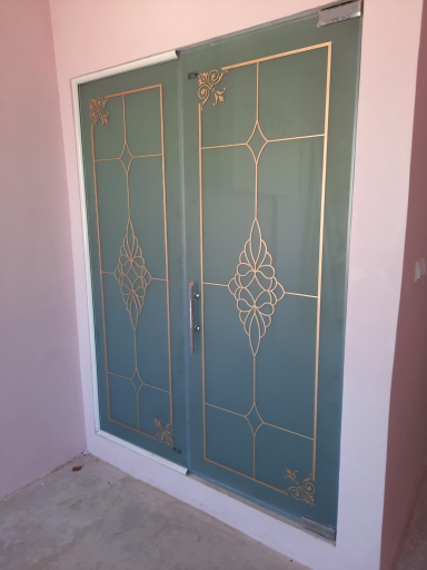 عکس شیشه قاب و آیینه بازیاران