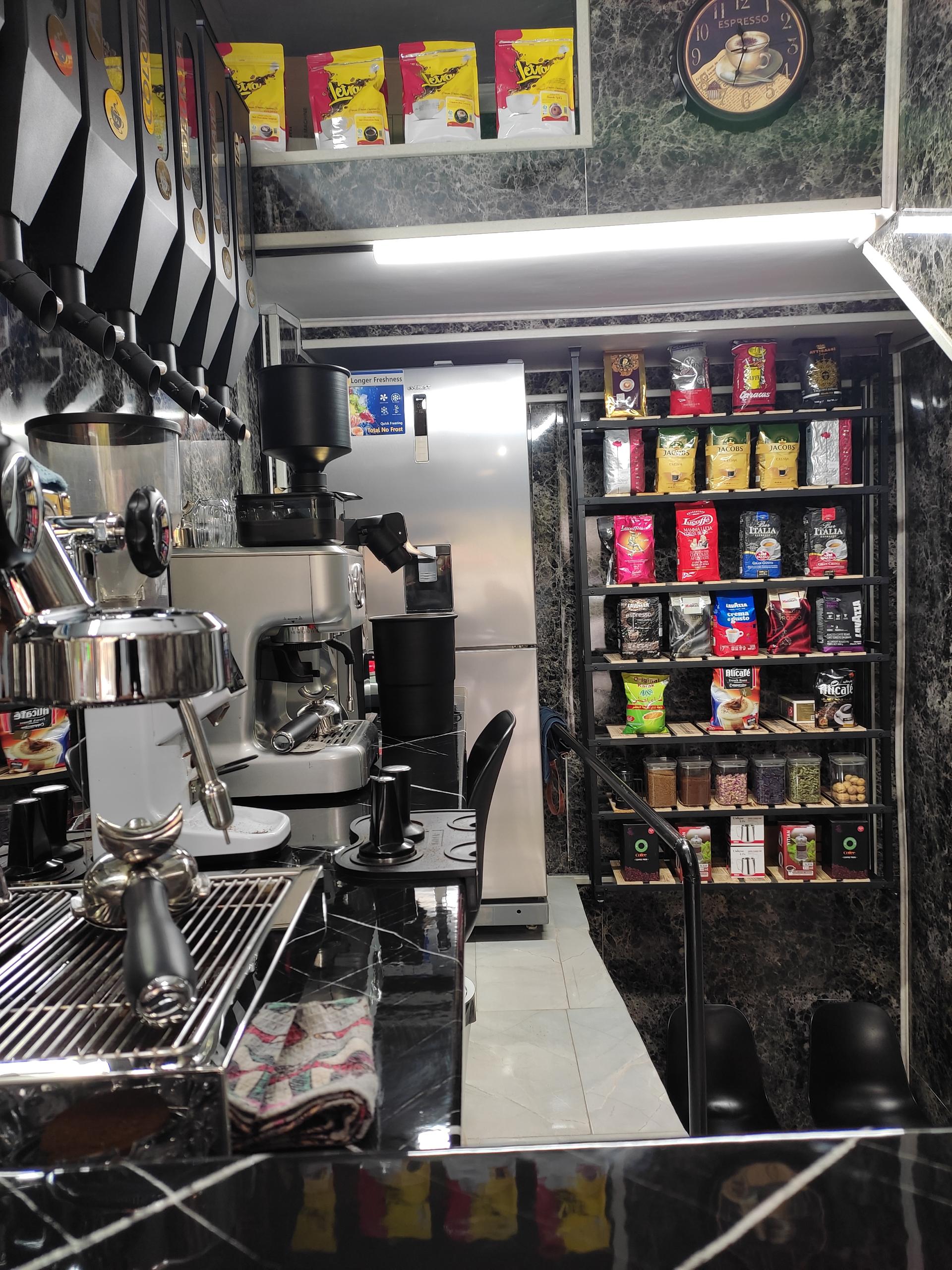 عکس کافی شاپ امیر