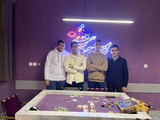 عکس کافه گرویتی