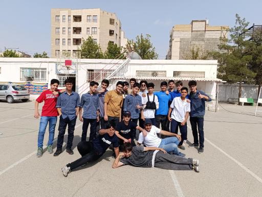 عکس دبیرستان دولتی اردکانی