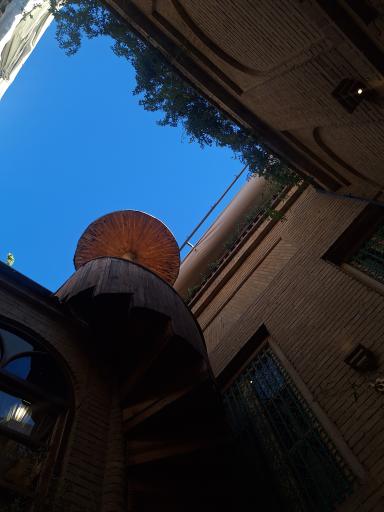 عکس سرای آناهیتا