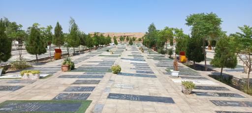 عکس قطعه شماره 42 بهشت معصومه(س)