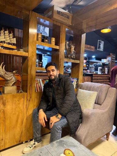 عکس سالن غذا خوری هتل شادی